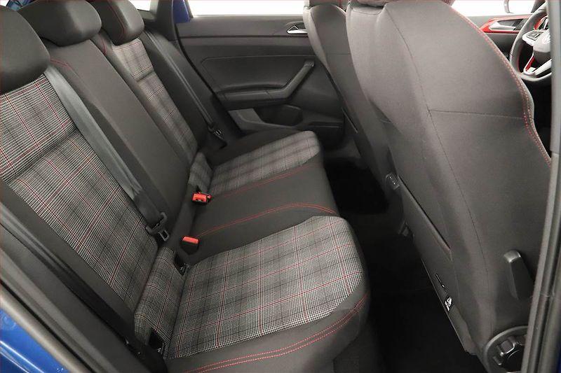 Volkswagen Polo (2025) 2.0 GTI - fotka 7 z 15