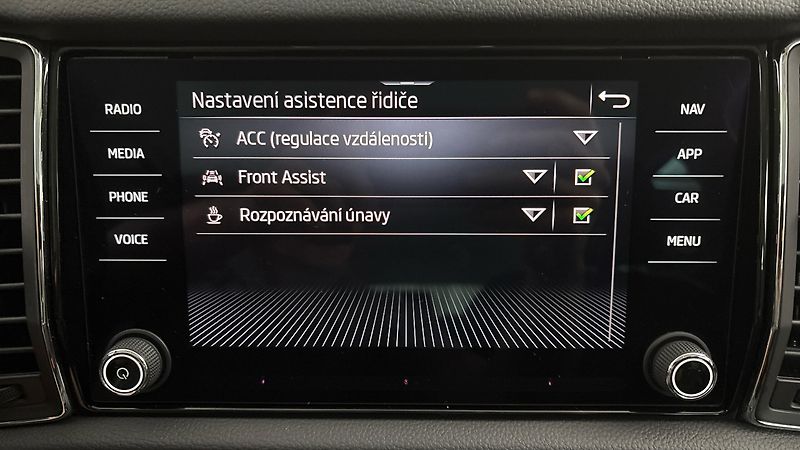Škoda Kodiaq 2.0 TDI DSG 4x4 Style - fotka 26 z 29