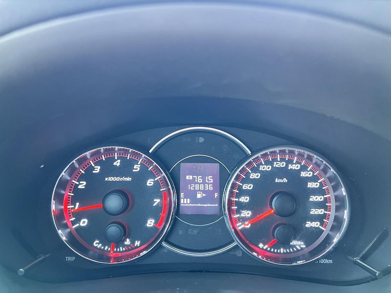 Subaru Forester 2.0i LPG 4x4 KLIMA KAMERA ALU - fotka 16 z 42