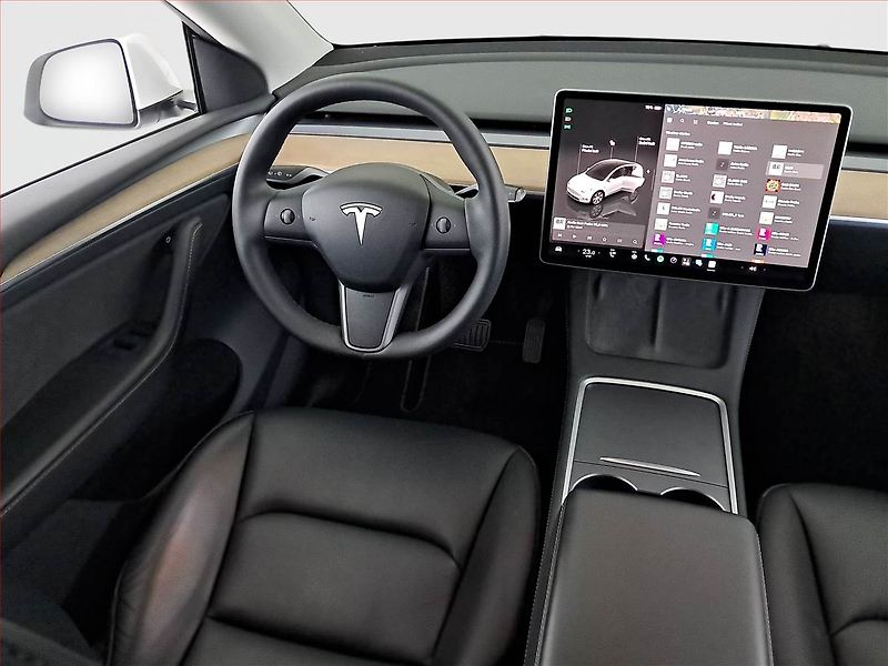 Tesla Model Y (2022) Long Range AWD 79kWh, SoH 91% - fotka 7 z 22
