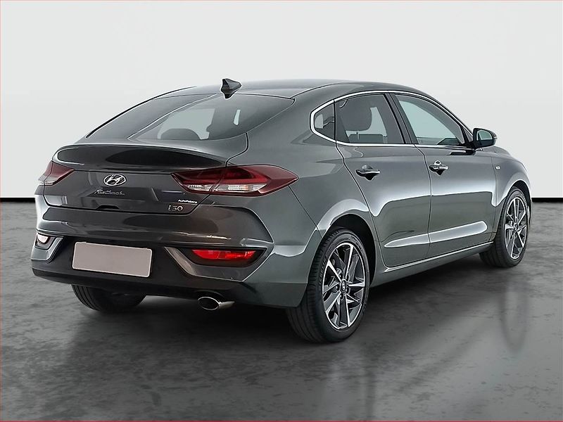 Hyundai i30 (2023) 1.5 T-GDI MHEV - fotka 5 z 20
