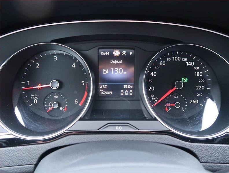 Volkswagen Passat (2020) Elegance 2.0 TDI, Automat - fotka 11 z 19