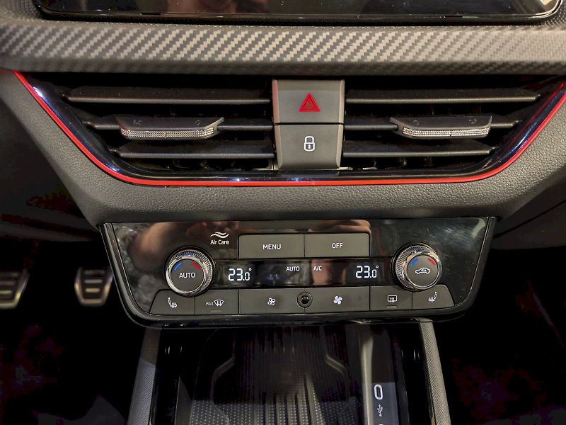 Škoda Kamiq (2025) 1.0 TSI 85 kW Monte Carlo - fotka 17 z 29