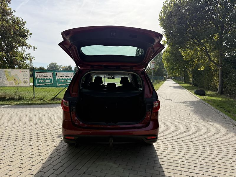 Mazda 5 2.0 Center-Line - fotka 18 z 31