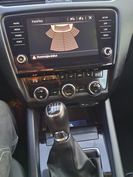 Škoda Octavia (2017) - fotka 15 z 19