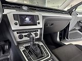 Volkswagen Passat 1,6TDI DSG*ComfortLine*ACC*Nav - náhled 20