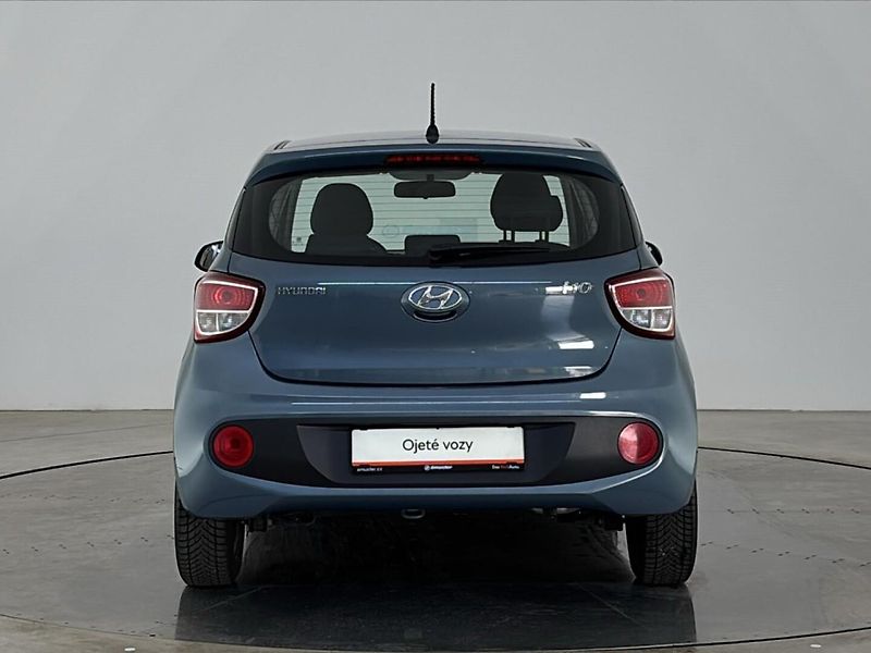 Hyundai i10 Hatchback - fotka 17 z 24