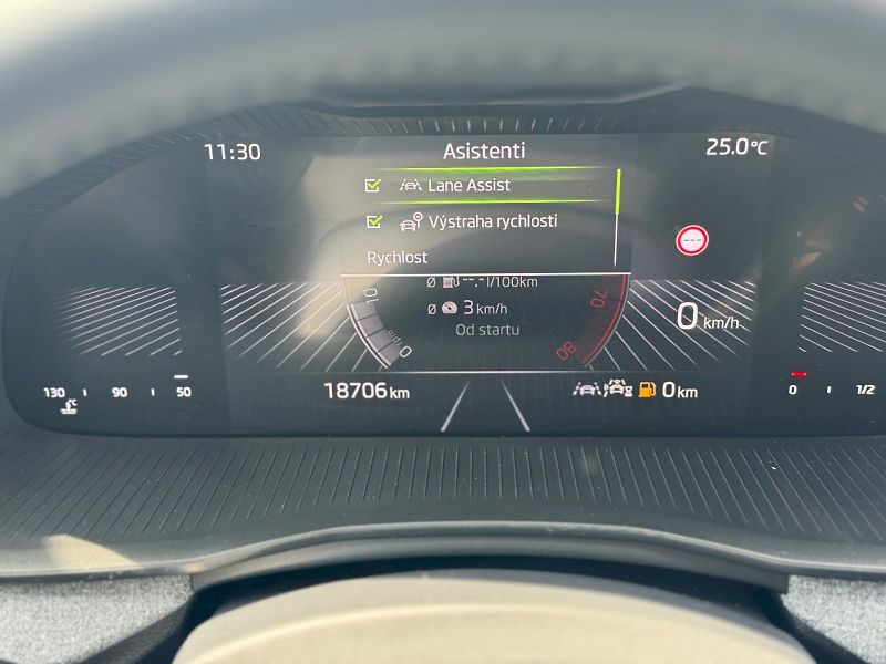 Škoda Scala (2025) Selection 1.0 TSI 85 kW - fotka 11 z 22
