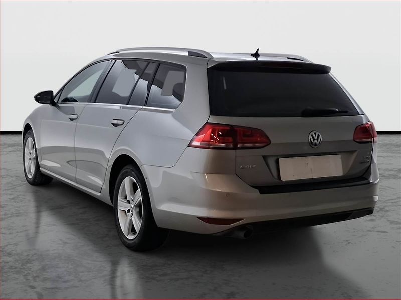 Volkswagen Golf (2014) Highline 1.6 TDI, Navi - fotka 4 z 15