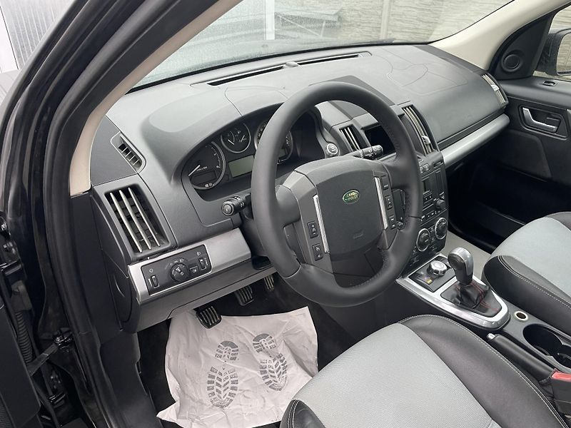 Land Rover Freelander 2.2TD4 160PS 4x4 136TKM SPORT! - fotka 107 z 201