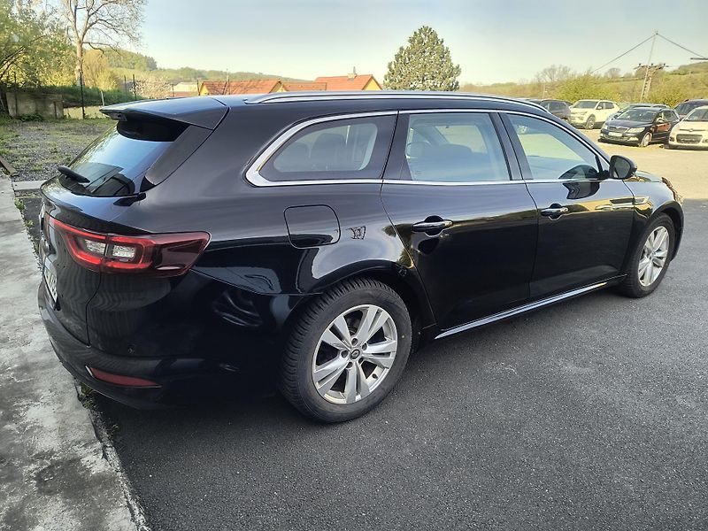 Renault Talisman (2016) 1.6 TDCi 96KW/ČR/NAVI/LED/HEAD - fotka 9 z 45