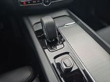 Volvo XC60 2,0 B4 AWD diesel Plus Dark Au - náhled 19
