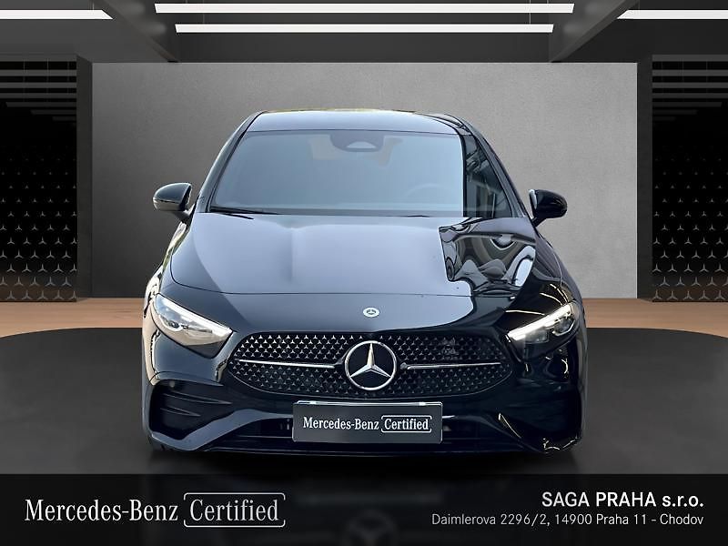 Mercedes-Benz Třídy A A-Třída 200 AMG Night - fotka 2 z 18