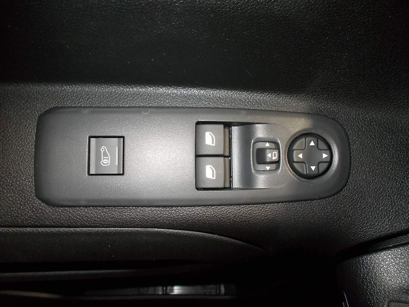 Opel Combo (2026) CrewVan L2 (XL) 1.5 CDTI (96kW - fotka 25 z 31