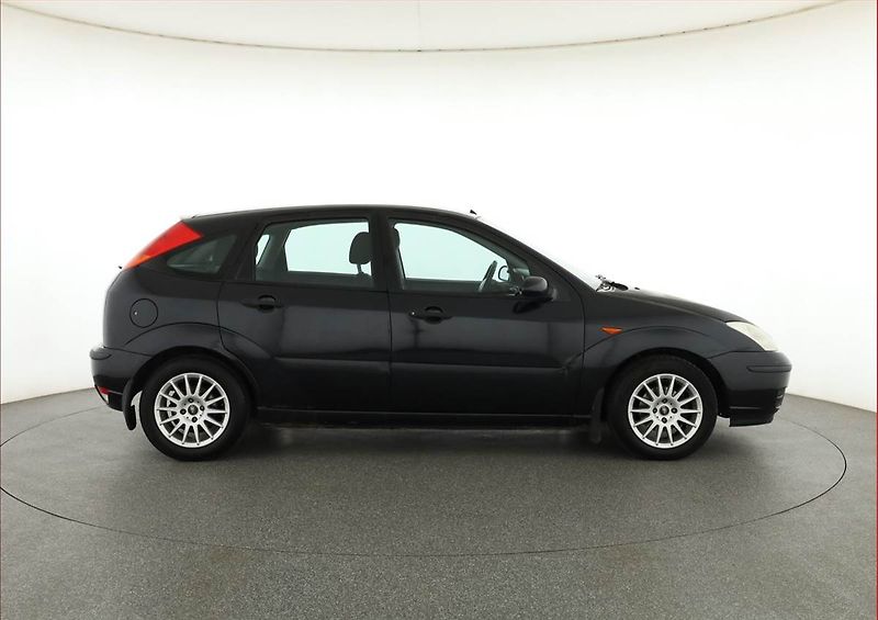 Ford Focus (2002) 1.6 16V, nová STK, Klima - fotka 6 z 14
