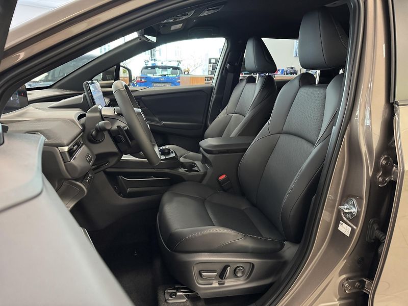 Subaru E-Outback Executive 75 AWD - fotka 13 z 39