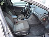Ford Mondeo (2013) 1.6 TDCi, Navi, Tempomat - náhled 9