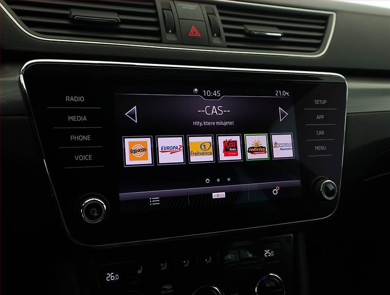 Škoda Superb (2019) 2.0 TDI, Automat, Tempomat - fotka 13 z 19