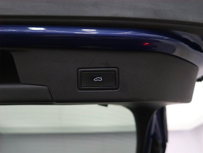 Volkswagen ID.5 (2023) Pro Perf. (82 kWh), SoH 93% - fotka 24 z 32