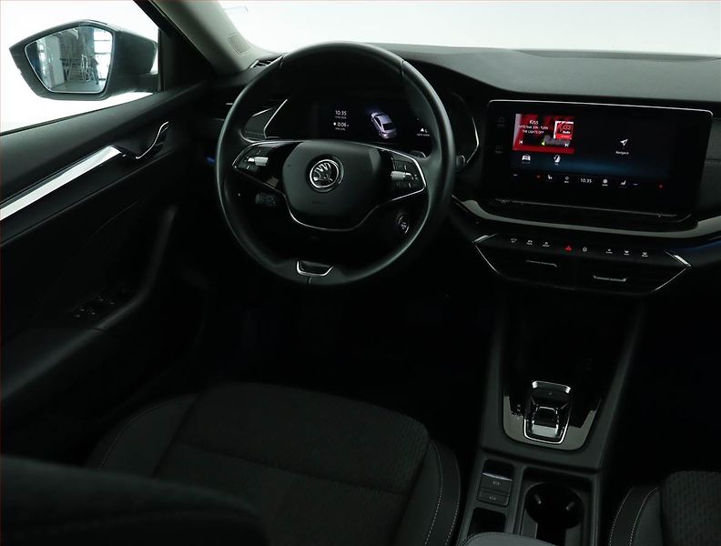 Škoda Octavia (2022) 2.0 TDI, Automat, ČR,1.maj - fotka 7 z 16