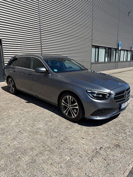 Mercedes-Benz Třídy E (2022) - fotka 10 z 55