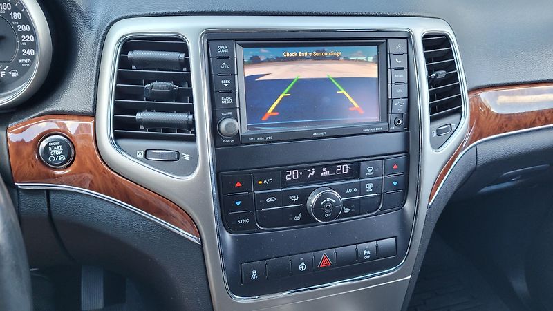 Jeep Grand Cherokee 3,0 CRDI 4x4 - fotka 20 z 21