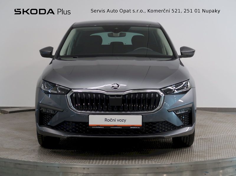 Škoda Scala (2025) TOP SELECTION 1.5TSI 110KW DSG - fotka 4 z 40