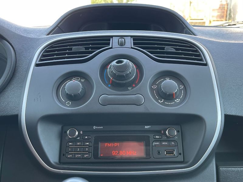 Renault Kangoo 1.5dCi 55kW*CZ*DPH - fotka 24 z 26