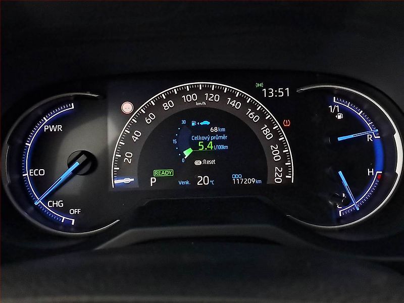 Toyota RAV4 (2021) 2.5 Hybrid - fotka 11 z 21