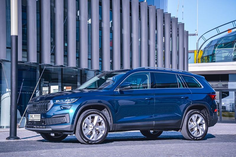 Škoda Kodiaq DSG 4x4 2,0TDI/147kW StylePlus - fotka 2 z 64