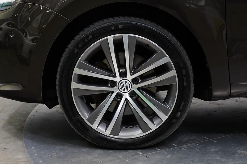 Volkswagen Sharan - fotka 10 z 24