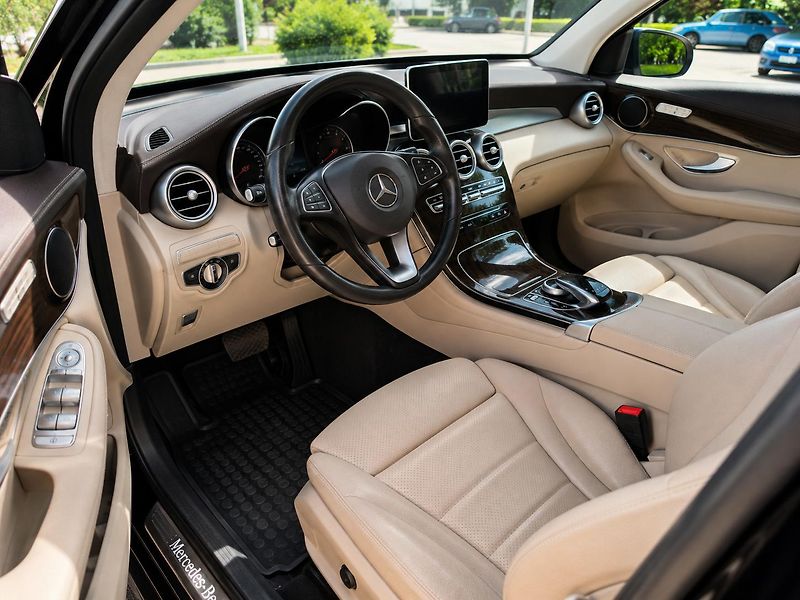 Mercedes-Benz GLC (2019) 4MATIC | 360° kamera | LED |  - fotka 8 z 34