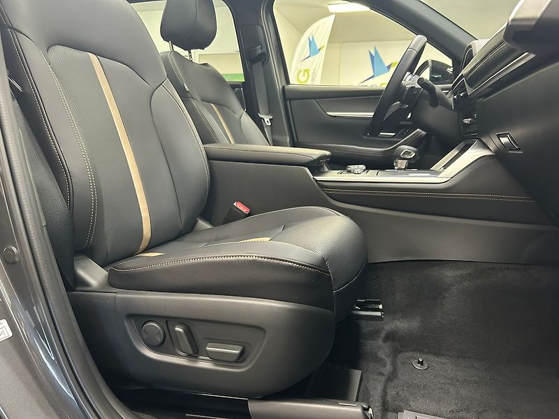 Mazda CX-80 (2025) 3.3D 254 Homura Plus | nové - fotka 39 z 74