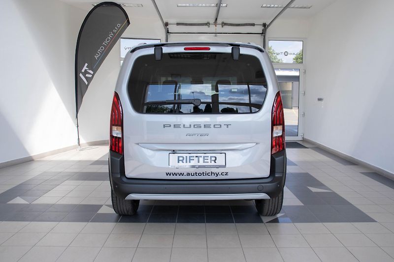 Peugeot Rifter GT DIESEL 130 AUT - fotka 5 z 15