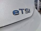 Volkswagen Golf (2025) R-Line People 1,5 eTSI 7DSG mH - náhled 12