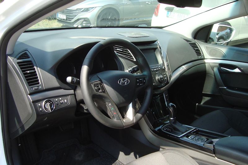Hyundai i40 (2017) 1.7 CRDi 16V, AUT - fotka 23 z 62