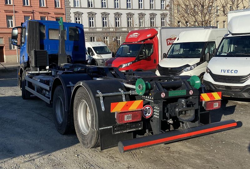 Iveco X-WAY (2025) AD280X48Y/PT 6x2 kontejner - fotka 2 z 4