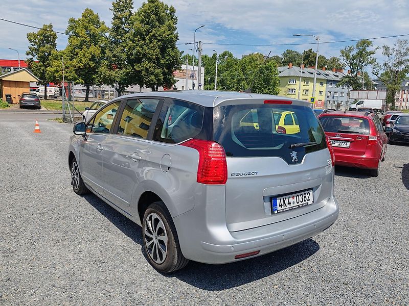 Peugeot 5008 1.6 HDI  - fotka 4 z 20