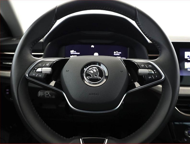 Škoda Scala (2024) Selection 1.0 TSI - fotka 8 z 21