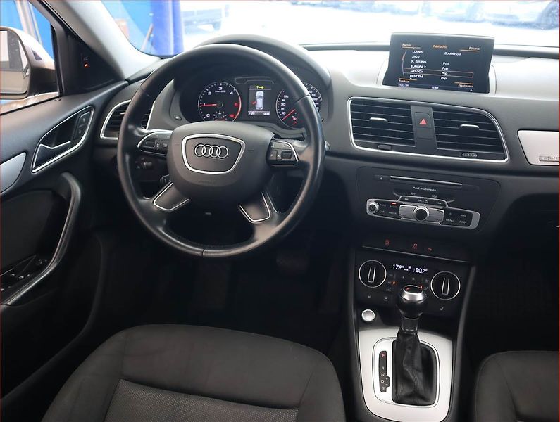 Audi Q3 (2016) 2.0 TDI, Automat, Serv.kniha - fotka 7 z 21