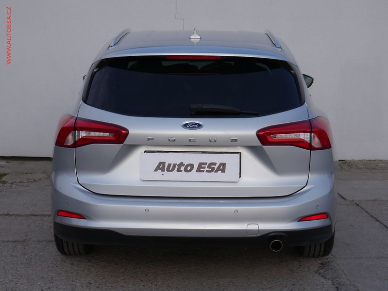 Ford Focus (2019) 1.5TDCi, ČR, LED, AC - fotka 5 z 19