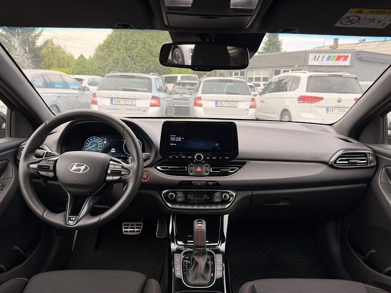 Hyundai i30 1,5 T-GDI DCT MHEV N LINE,DPH - fotka 8 z 17