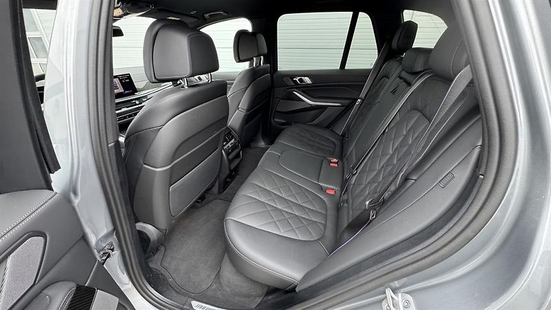 BMW X5 xDrive30d Mpaket Vzduch Tažné - fotka 8 z 12