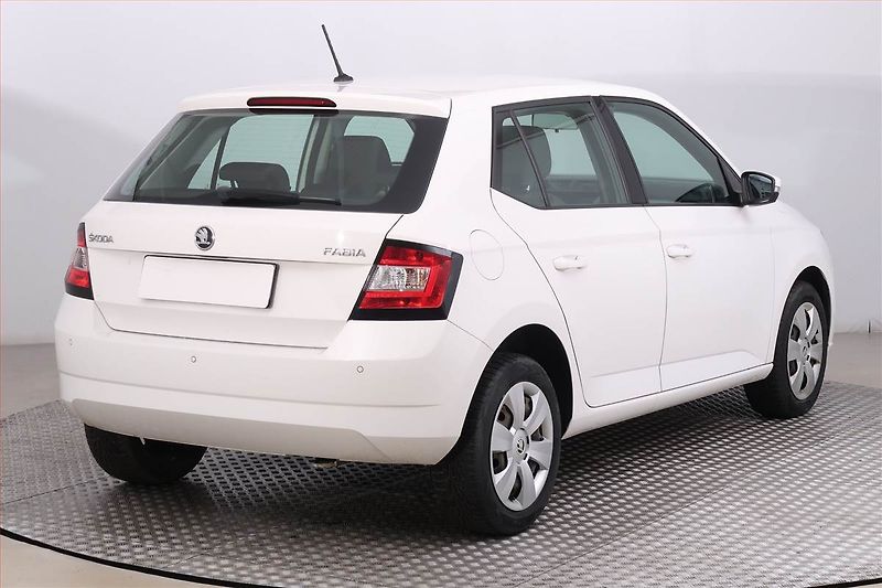 Škoda Fabia (2018) Ambition 1.0 TSI - fotka 5 z 14