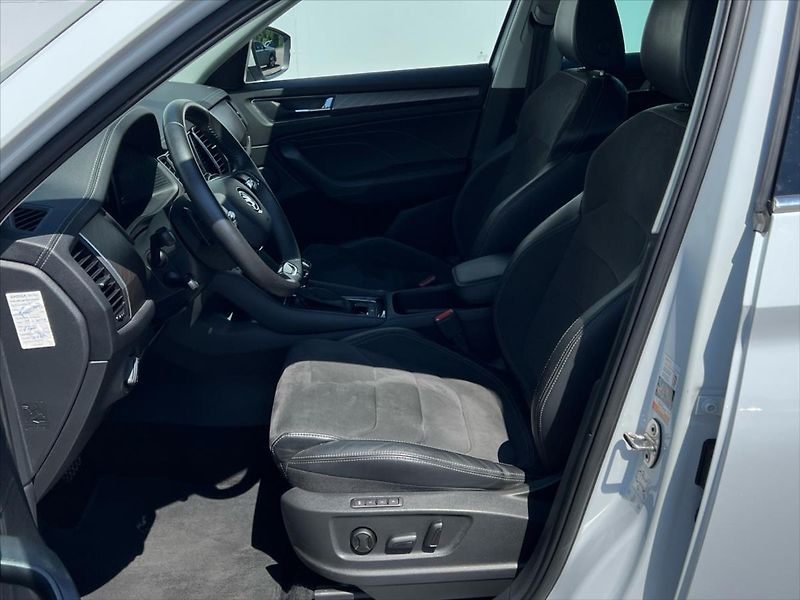 Škoda Kodiaq 2,0 TDi 147kW 7DSG 4x4 STYLE P - fotka 11 z 28