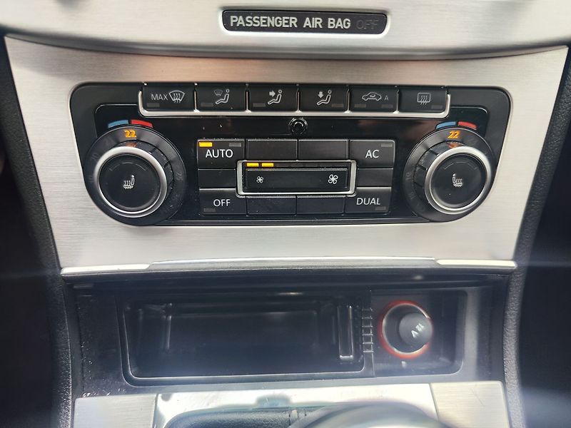 Volkswagen CC 1.8 TSI/118kW Sport - fotka 18 z 33