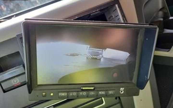 Volvo FM (2015) 500 6x2 valník + HR - fotka 21 z 24