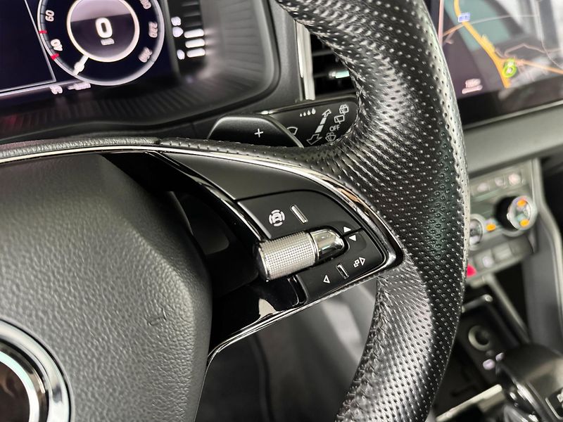 Škoda Karoq 2,0TDI 140kW*4x4*DSG*Drive125 - fotka 24 z 33