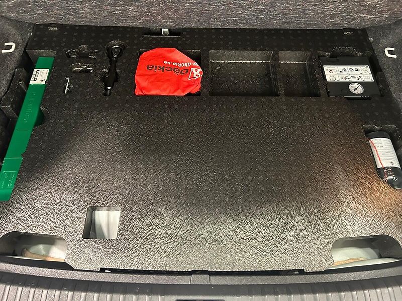 Seat Arona (2020) 1.0 TGI MAN Style 2020 | Záruk - fotka 22 z 50