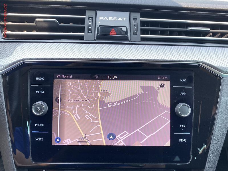 Volkswagen Passat (2020) 2.0 TDi 4Motion, ČR - fotka 19 z 24